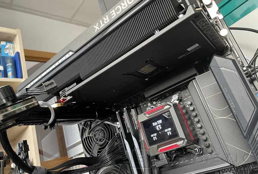 Geeknetic ASUS ROG Astral GeForce RTX 5080 16GB GDDR7 OC Edition Review 30